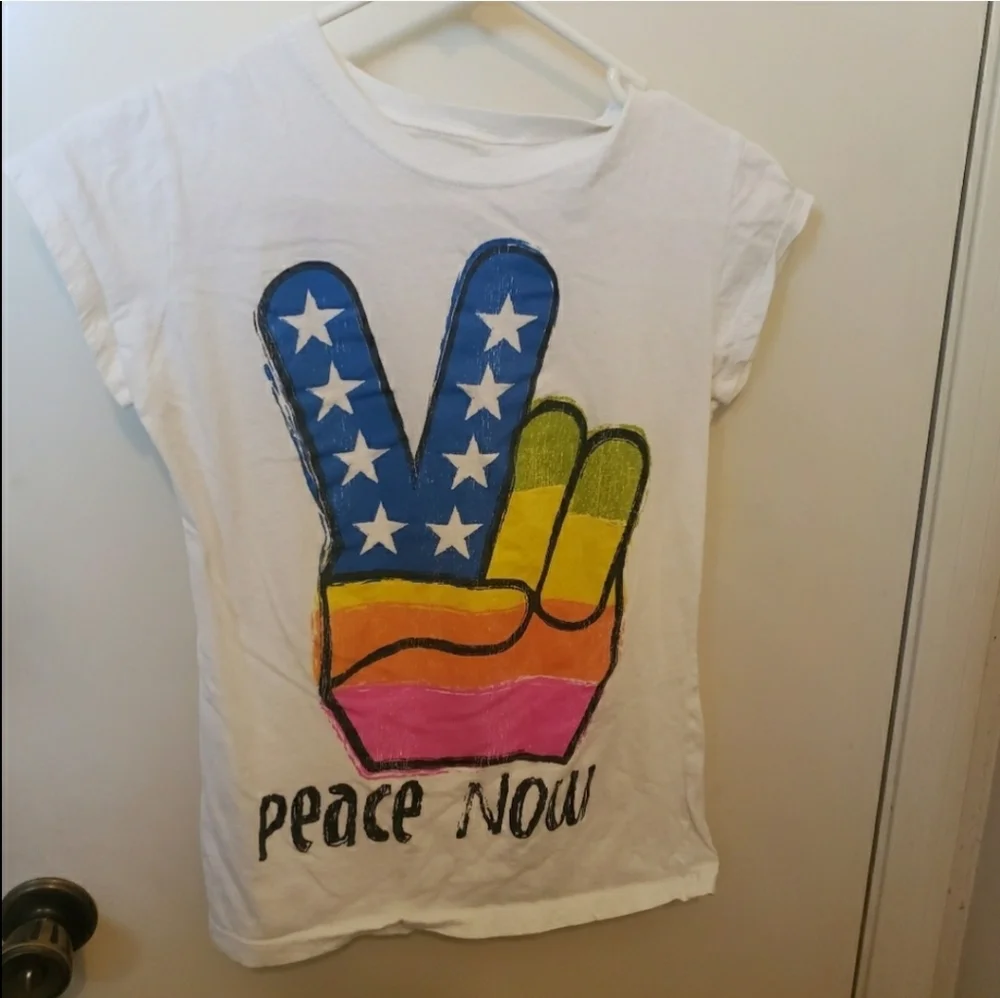 "Peace Now" Peace Sign Graphic Fitted Tee - Picture 1 of 1